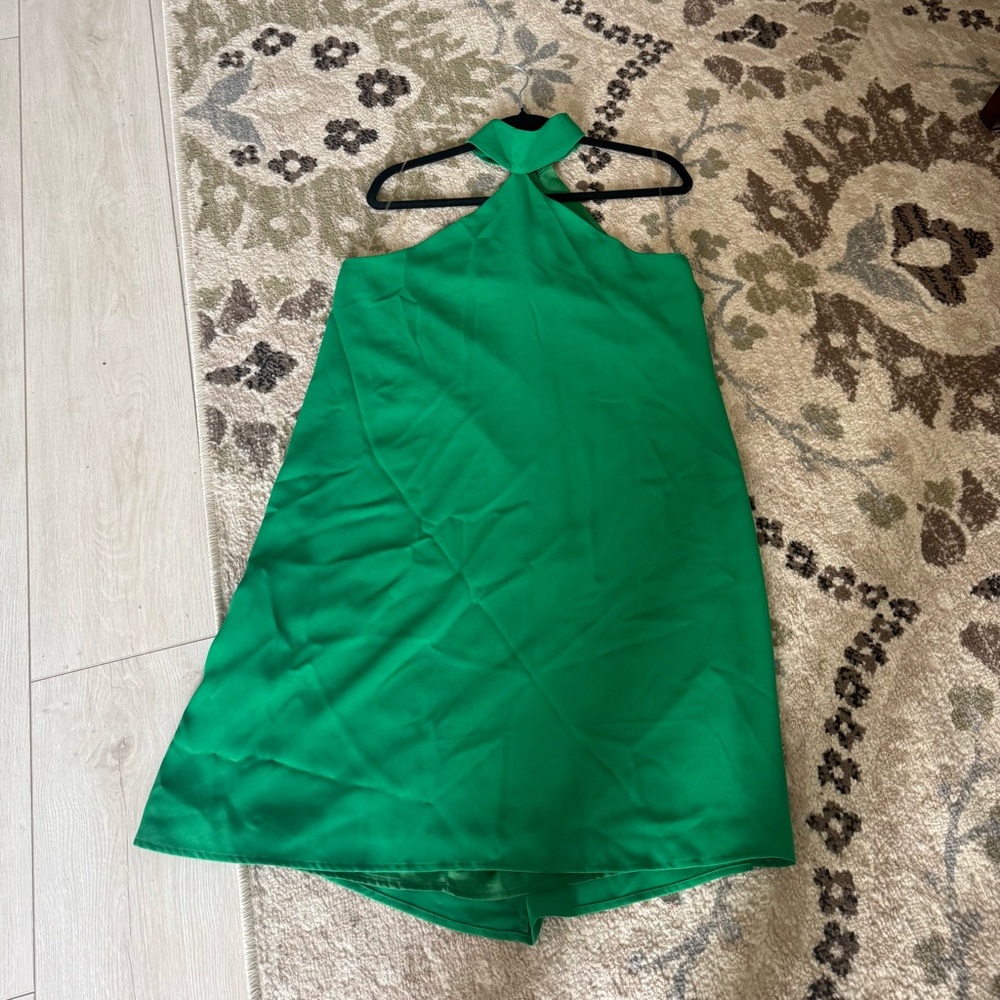 Elegant Green Halter Dress